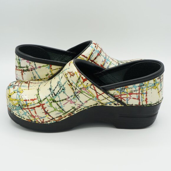 Dansko Milticolor Abstract Rainbow Paint Spatter Clogs Women's Size 36 (EU) - Picture 5 of 10